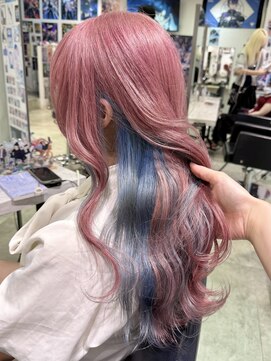 トーキョー オタクヘアー(TOKYO OTAKU HAIR) ピンクカラー 水色カラー インナーカラー ブリーチカラー