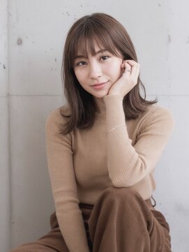 アメリラブ(ameri love) スモーキートパーズ×外ハネスタイル