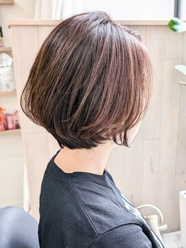 メッケ(MeKKe) 大人ショートボブ☆30代/40代/50代