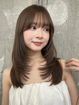ロビー 青山(ROBBY)&nbsp;レイヤー/ミディアム/レイヤーカット/10代20代30代40代/表参道
