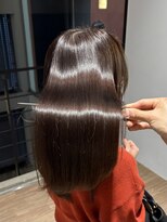 トゥエル バイ ディプティモイラ(tuelu by dipty MOILA)&nbsp;艶髪縮毛矯正心斎橋
