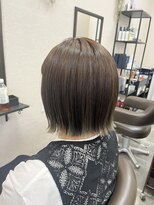 バセット バイ アルター 鎌取店(basset by aL-ter)&nbsp;ミルクティーブロンド/ダークブルー/デジタルパーマ/鎌取