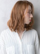 カバーヘア ブリス 北浦和(COVER HAIR bliss)&nbsp;金髪ダブルカラーセンターパートゆるふわボブディ20代W北浦和
