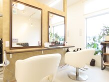 フォンタナ(Fontana)の雰囲気(店内|明るくゆったり過ごせる空間)