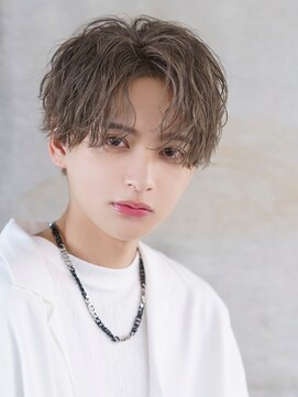 オーシャントーキョー 心斎橋(OCEAN TOKYO WEST) 韓国ヘアカルマパーマコンマバングセンターパート波巻きツイスパ