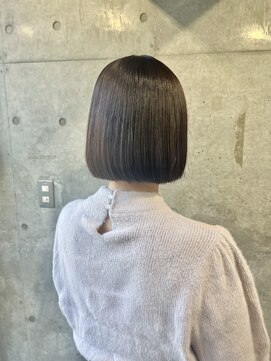 カリーナコークス 原宿 渋谷(Carina COKETH) インナーカラー/ダブルカラー/イヤリングカラー/ハイライト