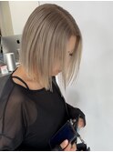 ブリーチカラー　ホワイトベージュ