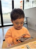 刈り上げキッズ　男の子　キッズカット　キッズヘア
