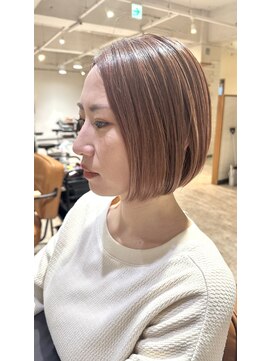 ココナ ヘア メゾンプリュス(cocona hair maison+) ミニボブ　ハイライトカラー