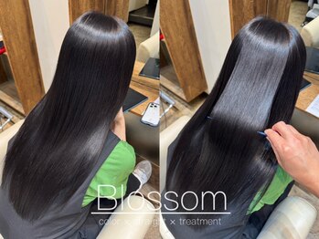ヘアーアンドメイク ブロッサム 志木南口店(HAIR&MAKE Blossom)の写真/ハイトーンのダメージ対応のトリートメントもご用意♪ご自宅でのホームケアも充実♪