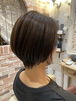 ヴィアンカ(Vianca)&nbsp;抜け感×大人ショート