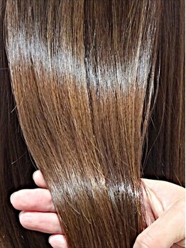 スリー(three)の写真/[西院]ダメージケアに特化したCOTAクチュールも取り扱い◎髪のダメージを徹底ケアし、美しい仕上がりに。