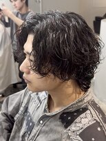 アイトーキョーリタ 渋谷(AI TOKYO Rita) 波巻きツイストスパイラルパーマサーフカールテーパーフェード