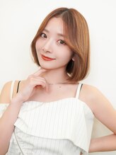 ロエ 博多店(loe)&nbsp;【La fith】切りっぱなしボブ×センターパート×ダブルカラー
