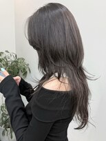 ユエン(uyen)&nbsp;海外風レイヤー/ハッシュカット/韓国レイヤー