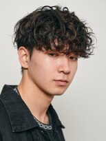 フィフス 大分(fifth)&nbsp;大分シャドウパーマメンズカットラウンドマッシュツーブロック