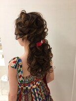 ヘアイズム ブランシュ(hair-ism BLanCHe) ローポニー