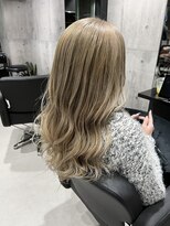 アンダーバーホワイト 京橋店(_WHITE) ホワイティーベージュ