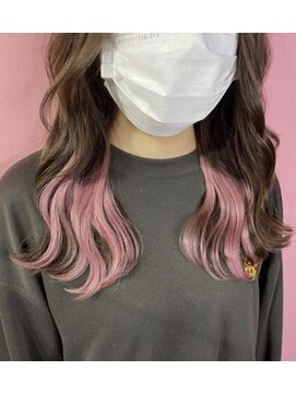 ファルベ(FARBE) #インナーカラー#ピンク#エクステ#プルエクステ#ミディアム