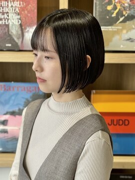リブロ(liblo) ナチュラルな黒髪ミニボブ (2)【liblo】