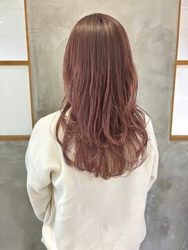 アカラ(acala) レイヤーピンクセミロング【20代30代40代/縮毛矯正/髪質改善】