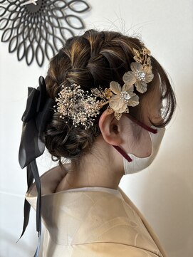 ヘアアンドエステ ロモ(HAIR&ESTHE ROMO) 卒業式スタイル