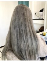 スイドット(sui.)&nbsp;【ブリーチ2回】シアーグレー