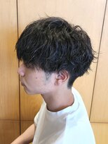 ニアウ 伊勢崎連取店(Niau)&nbsp;刈り上げショートマッシュ波巻きニュアンスパーマ