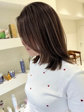 アミリー ひたち野うしく店(Amily) ハイライトバレイヤージュダブルカラーケアブリーチ30代40代