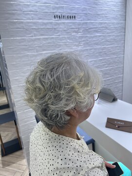 ステア ケース(stair case) ミセスパーマスタイル