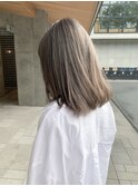 グレージュ