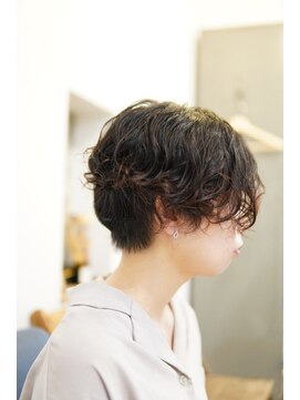 ナナシ(NaNaShi) パーマ