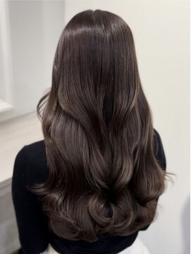 イオエ 元町(ioe) 黒髪/髪質改善/クラゲヘアー/暗髪カラー/艶カラー/小顔/縮毛矯正