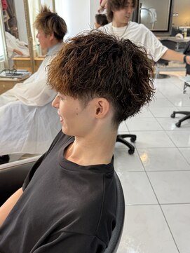 アイズ 海老名(AIZU) ツイストスパイラルパーマ メンズパーマ ツイストパーマ 海老名