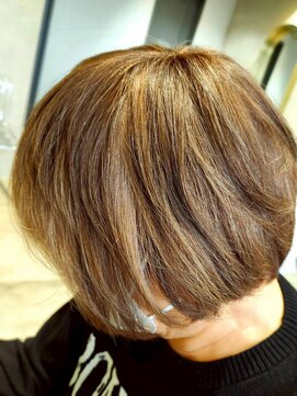 ジェコ ブラン(gecko. brun) 明るめ*ミルクティーベージュ/白髪ぼかし #武蔵小山美容室