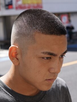 ザチョップショップ キチジョウジ(THE CHOP SHOP KICHIJOJI) 坊主バズカットスキンフェードカットシェービング吉祥寺理容室
