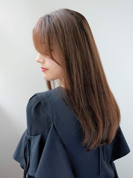 ルティア(Lutia) ナチュラルストレートに　艶髪ヘア