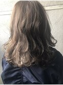 ハイベージュ