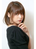 小顔に見える大人かわいいナチュラルボブ