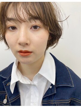 ヘアデザイン ロッコ(hair design ROCCO) ＊　ふわ軽×ショートボブ　＊