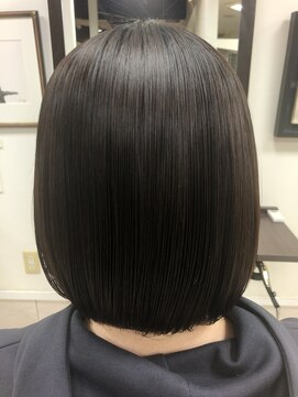 コレットヘア(Colette hair) 縮毛矯正でまとまるボブ