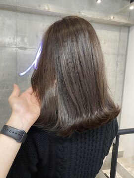 ウェイズ トウキョウ(Ways TOKYO) "シークレットハイライト"でつくる透明感シアンベージュ