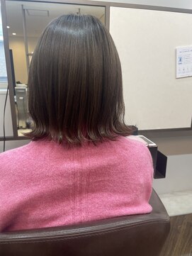 アプシー 三田駅前店(Apsee) オリーブベージュカラー