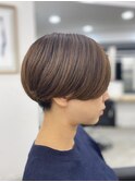 EIGHT new hair style