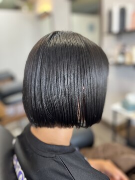 ムスビ(Musubi) パツっとボブ