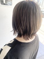 リアン(Lien)&nbsp;外ハネショート/ベージュ