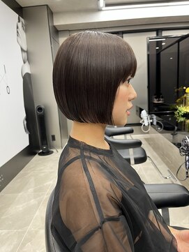 ハルキミナト ジャパン トウキョウ(HARUKI MINATO japan TOKYO) ぱつっとボブ