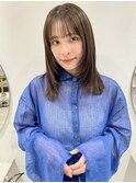 顔まわりレイヤーナチュラルブラウン透明感ニュアンスカラー