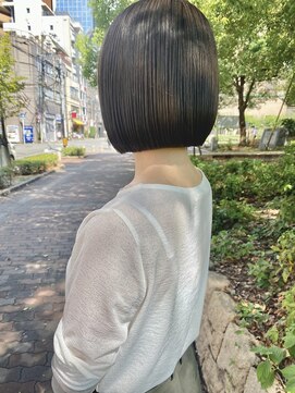 リノ(Lino) 大人可愛い20代/30代/40代/50代ボブ