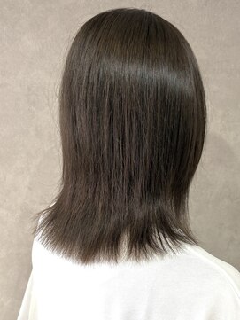 エンクス(enx) ミディアムヘア/暗めカラー/グランマッシュ/鶴ヶ峰YM95